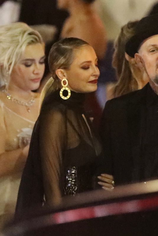 NICOLE RICHIE and Joel Madden Leaves Vanity Fair Oscar Party in Beverly Hills 03/10/2024