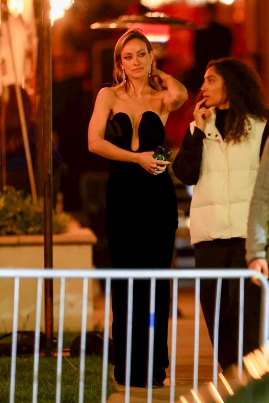 OLIVIA WILDE Leaves Vanity Fair Oscar Party in Beverly Hills 03/10/2024