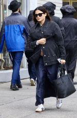 Pregnant JENNA DEWAN Out for Ice Cream in Los Angeles 03/30/2024