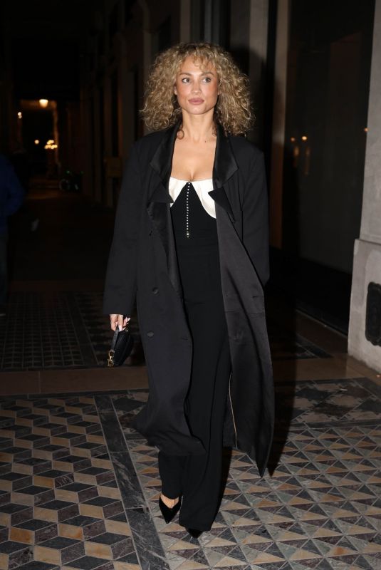 ROSE BERTRAM Arrives at Costes Hotel at Paris Fashion Week 03/01/2024