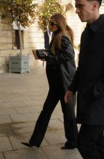 ROSIE HUNTINGTON-WHITELEY Arrives Back at Her Hotel in Paris 03/01/2024