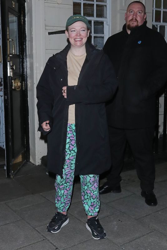 SARAH SNOOK Leaves The Royal Haymarket Theatre in London 03/16/2024