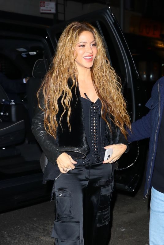 SHAKIRA Out for Dinner After Her Performance in Times Square in New York 03/26/2024