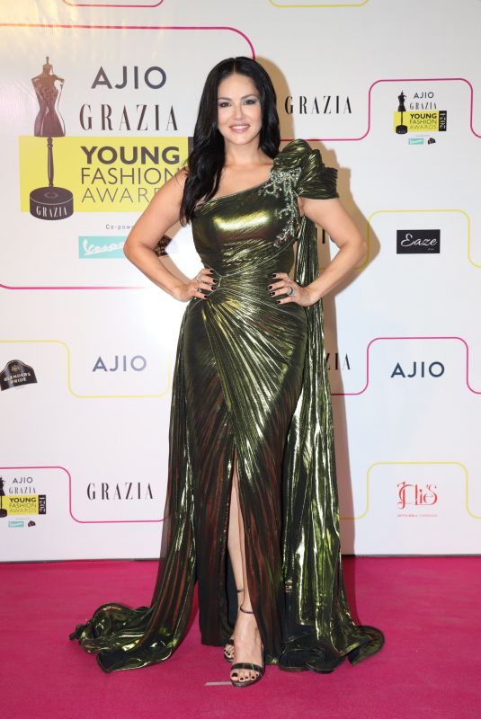 SUNNY LEONE at Grozia Young Fashion Awards 2024 in Mumbai 03/26/2024