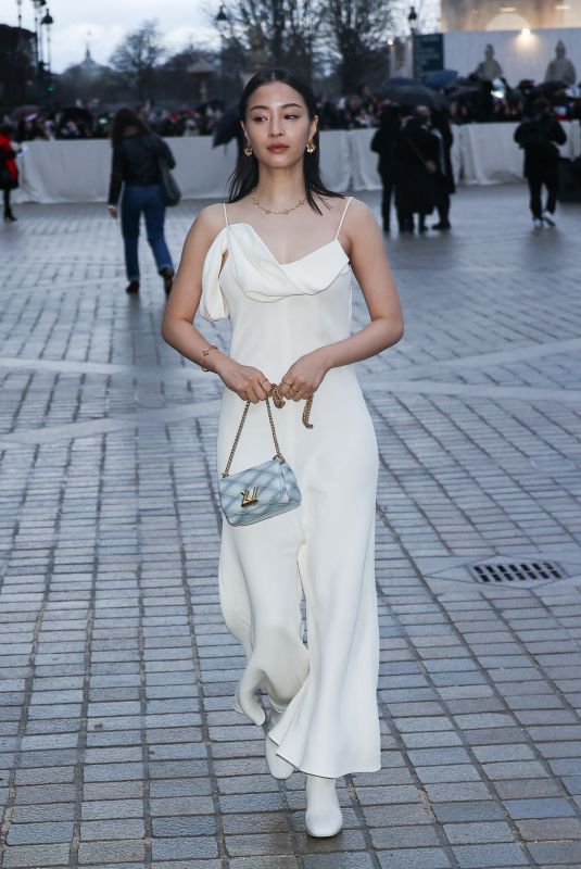 SUZU HIROSE at Louis Vuitton Womenswear FW24-25 Fashion Show at Paris Fashion Week 03/05/2024