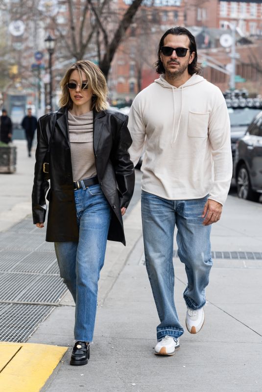 SYDNEY SWEENEY LeaveS Bar Pitti in New York 03/20/2024