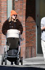 TAYLOR NEISEN on a Family Stroll in New York 03/25/2024