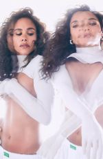 ALEX SCOTT in Women