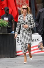 AMANDA HOLDEN Leaves Heart Radio in London 04/11/2024