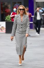 AMANDA HOLDEN Leaves Heart Radio in London 04/11/2024