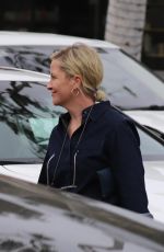 AMY POEHLER Shopping at The Glen Centre in Los Angeles 04/24/2024