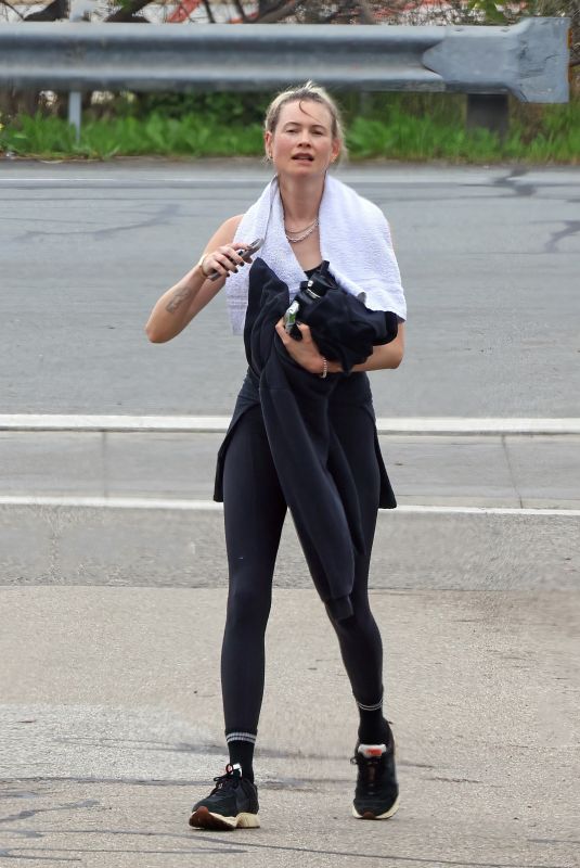 BEHATI PRINSLOO and Adam Levine Leaves a Workout in Santa Barbara 04/23/2024