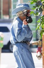BEYONCE Arrives at a Meeting in Los Angeles 04/01/2024