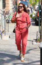 BROOKE SHIELDS Out and About in New York 04/15/2024
