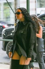 CHARLI XCX Arrives at Late Night with Seth Meyers 04/29/2024