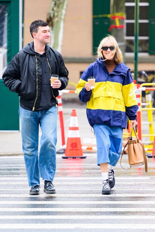 CHLOE SEVIGNY and Sinisa Mackovic Out in New York 04/11/2024