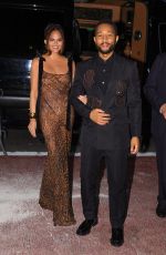 CHRISSY TEIGEN Arrives at City Harvest 2024 Gala in New York 04/10/2024