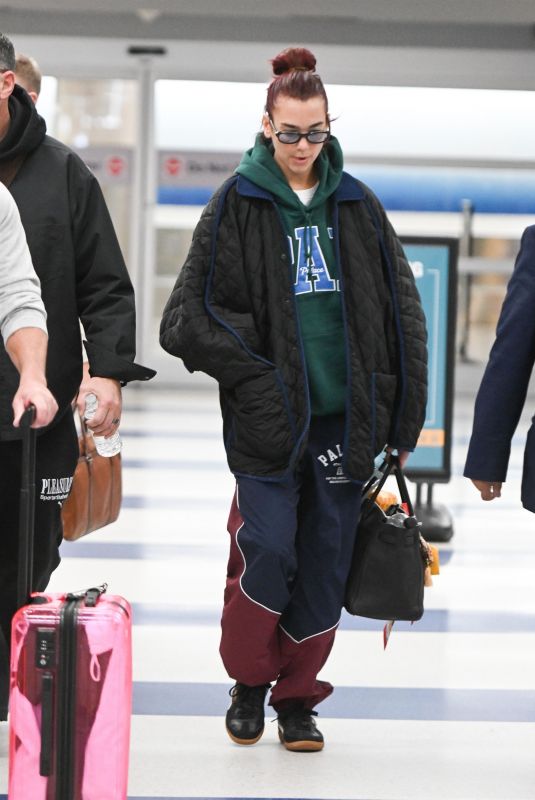 DUA LIPA Arrives at JFK International Airport in New York 04/22/2024