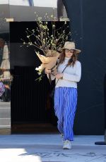 ELIZABETH OLSEN Visiting a Florist in Los Angeles 04/16/2024