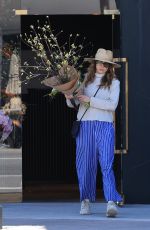 ELIZABETH OLSEN Visiting a Florist in Los Angeles 04/16/2024