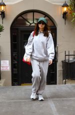 EMILY RATAJKOWSKI Leaves Her Apartment in New York 04/11/2024