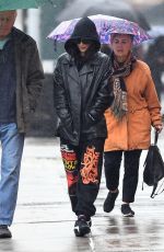 EMILY RATAJKOWSKI Out with Her Parents in New York 04/03/2024