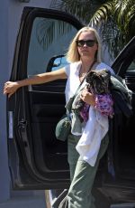 ERIN BARTLETT at Fazio Cleaners in Brentwood 04/10/2024