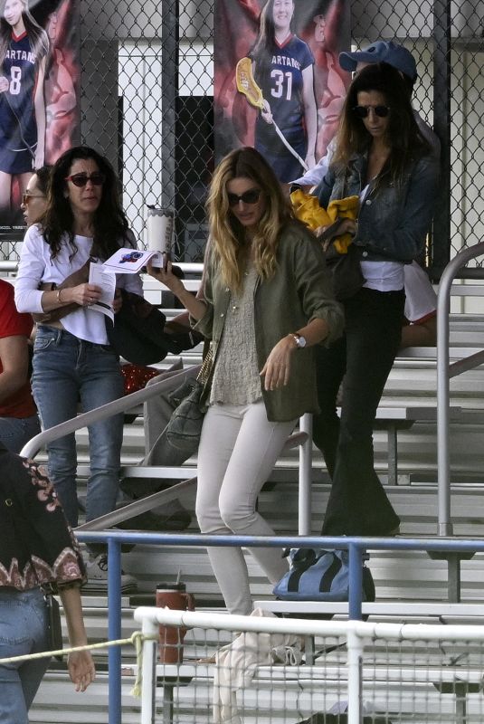 GISELE BUNDCHEN at Her Son