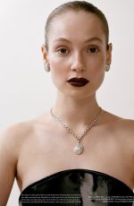 HANNAH DODD in The Glass Magazine, Spring 2024