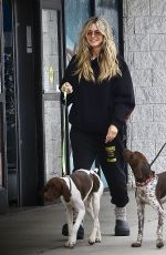 HEIDI KLUM and Tom Kaulitz Out for Lunch with Their Dogs at Joan
