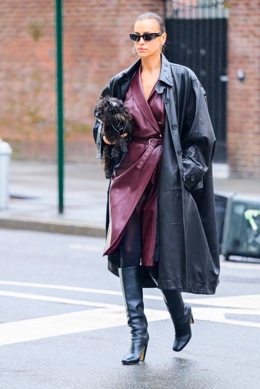IRINA SHAYK Out with Her Dog in New York 04/20/2024