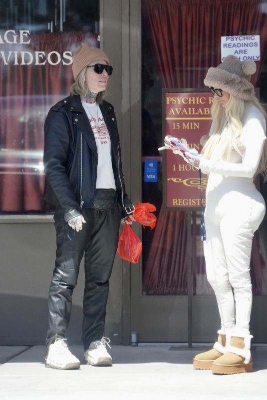 JENNA JAMESON Out on Her 50th Birthday with Her Wife JESSI LAWLESS in Las Vegas 04/09/2024