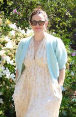 JENNIFER GARNER Out and About in Santa Monica 04/23/2024
