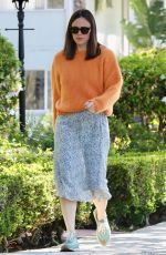 JENNIFER GARNER Out and About in Santa Monica 04/26/2024