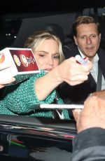 JENNIFER JASON LEIGH Signs for Fans Out in Los Angeles 04/24/2024