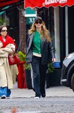 JENNIFER LAWRENCE Out and About in New York 04/10/2024
