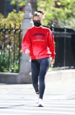 JENNIFER LAWRENCE Out and About in New York 04/16/2024