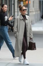 JENNIFER LOPEZ Catches a Ride in New York 04/06/2024