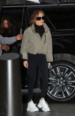 JENNIFER LOPEZ Heading to a Gym in New York 04/01/2024