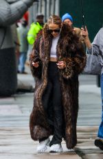 JENNIFER LOPEZ Leaves Her Apartment in New York 04/02/2024