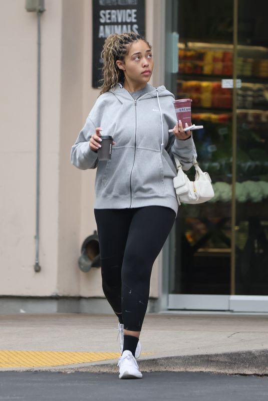 JORDYN WOODS Out at Erewhon for a Smoothie and Snack in Calabasas 04/04/2024