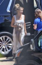 KATE HUDSON Arrives on the Set of Untitled Basketball Project in Los Angeles 04/25/2024