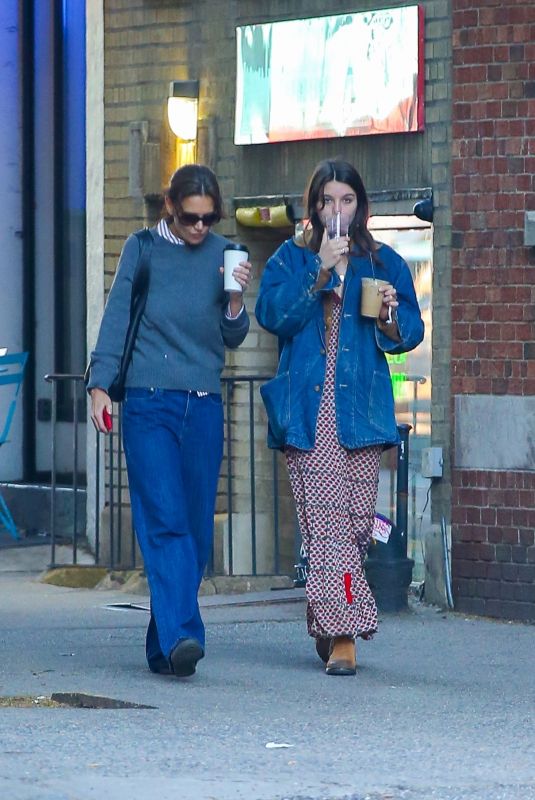 KATIE HOLMES and SURI CRUISE Out and About in New York 04/22/2024