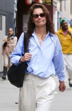 KATIE HOLMES Out and About in New York 04/17/2024