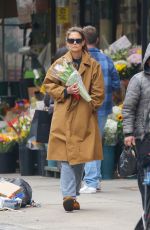 KATIE HOLMES Out with a Bouquet of Flowers in New York 04/19/2024
