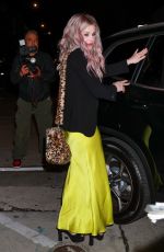 KELLY OSBOURNE Arrives at Craig