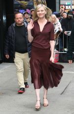 KIRSTEN DUNST Arrives at Good Morning America in New York 04/10/2024