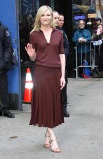 KIRSTEN DUNST Arrives at Good Morning America in New York 04/10/2024