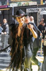 LAINEY WILSON Arrives at 2024 iHeartRadio Music Awards in Hollywood 04/01/2024