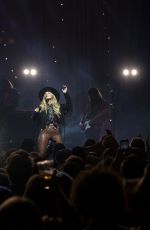LAINEY WILSON Performs at Kentish Town Forum in London 04/23/2024